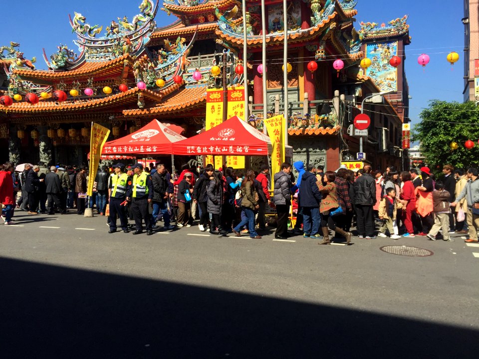 Visitors Service Tents in Front of Songshan Ciyou Temple 20160208