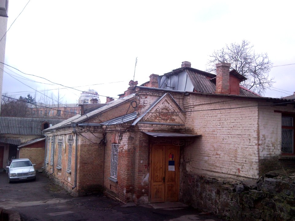 Vinnytsia Pushkina Str 38b photo1