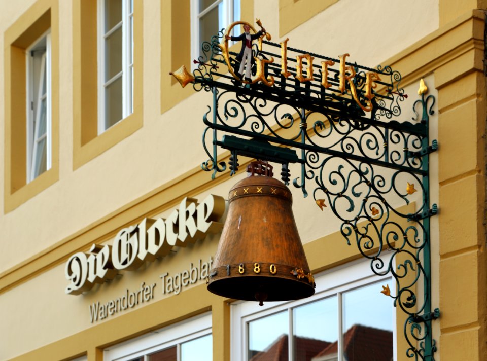 Warendorf Markt Die Glocke 01