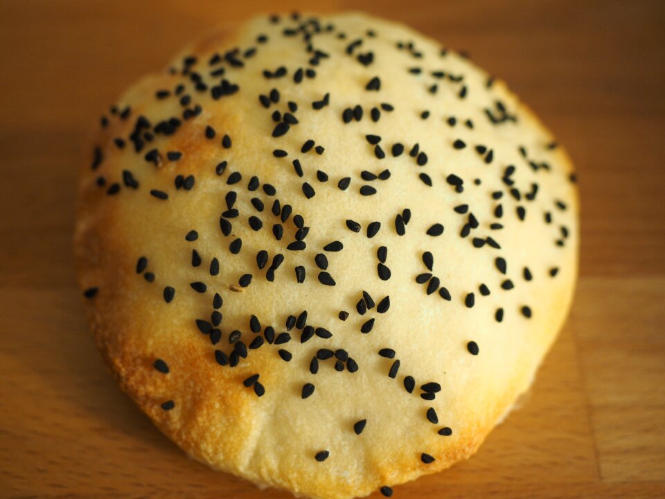 Crispy food black cumin