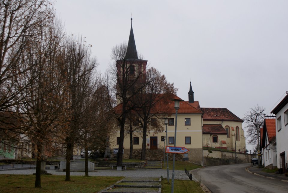 Volenice church 01