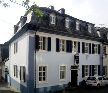 Von-Keller-Straße 18