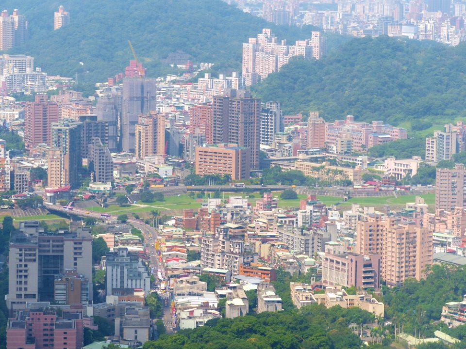 Wanshin Village, Wenshan District View from Maokong Gondola 20131002