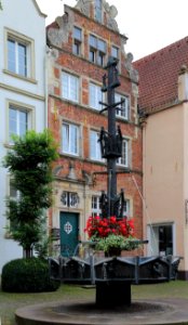 Warendorf Markt Marienbrunnen 01