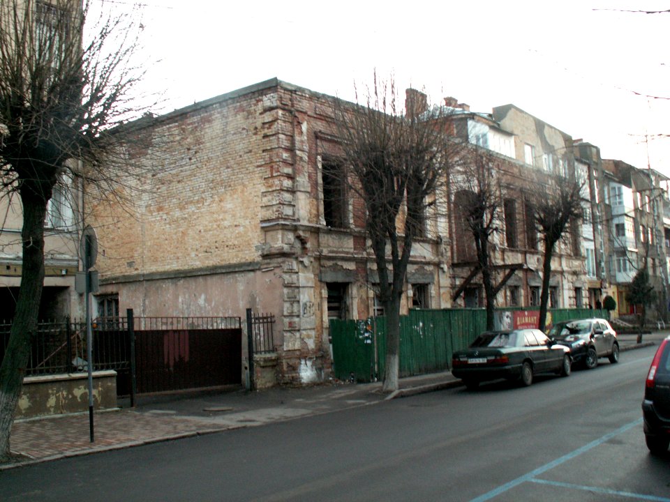 Vinnytsia Artynova Str 13 photo1