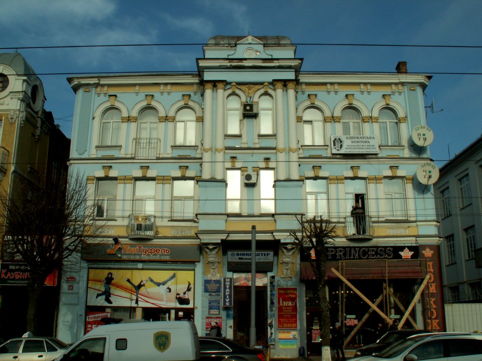 Vinnytsia, Soborna Street 38, photo 2