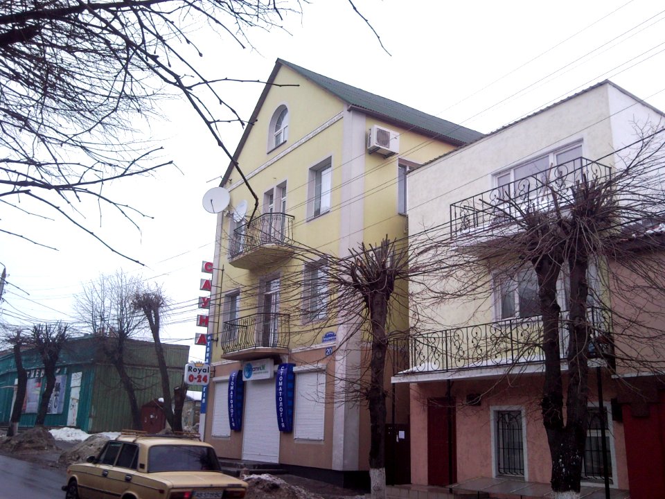 Vinnytsia Pershotravneva Str 20 photo1
