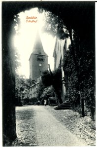 01190-Rochlitz-1899-Schloßhof-Brück & Sohn Kunstverlag