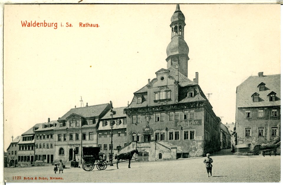 01123-Waldenburg-1899-Rathaus, Ratskeller und Pferdewagen-Brück & Sohn Kunstverlag