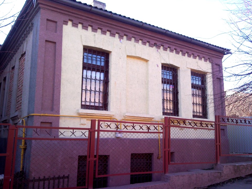 Vinnytsia Osipenko Str 8 photo1
