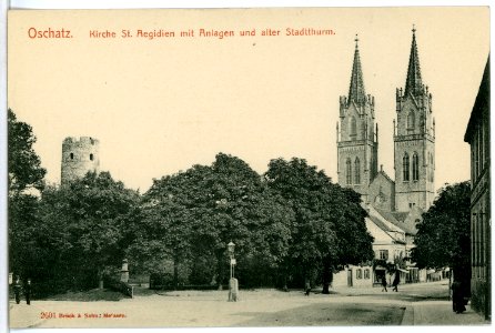 02601-Oschatz-1902-Kirche St. Aegidien mit Anlagen und alter Stadtturm-Brück & Sohn Kunstverlag