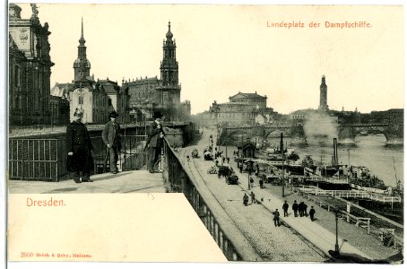02860-Dresden-1903-Landungsplatz der Dampfschiffe, Hofkirche, Semperoper-Brück & Sohn Kunstverlag