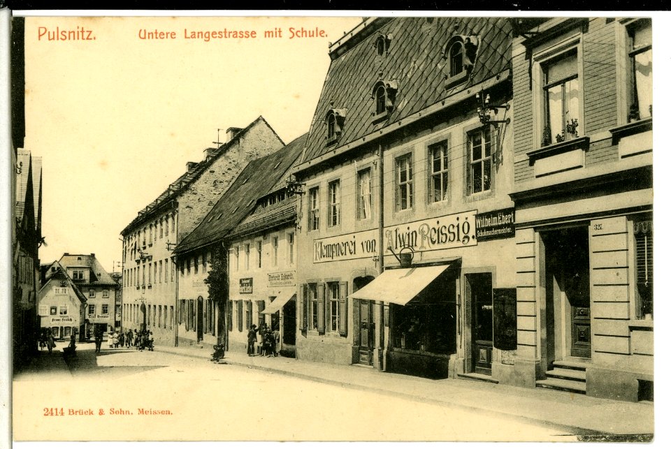 02414-Pulsnitz-1902-Untere Langestraße mit Schule-Brück & Sohn Kunstverlag