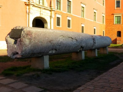 Kolumna Zygmunta stary trzon 01