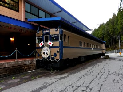 JNR Class Kiha 27 ‘急行 - 奥飛騨 - 焼岳 - Okuhida Express’ (21050305281)