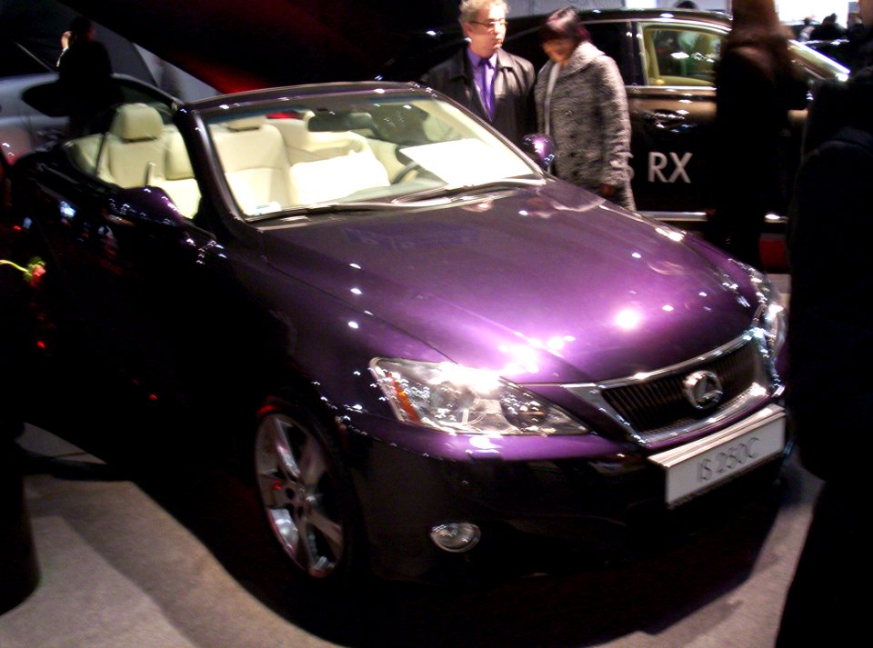 Lexus IS 250C front Poznan 2011