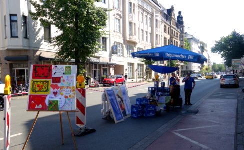 Brauerei Schumacher, Düsseldorf Oststraße, 'Drive in' während der Corona-Krise, Juni 2020