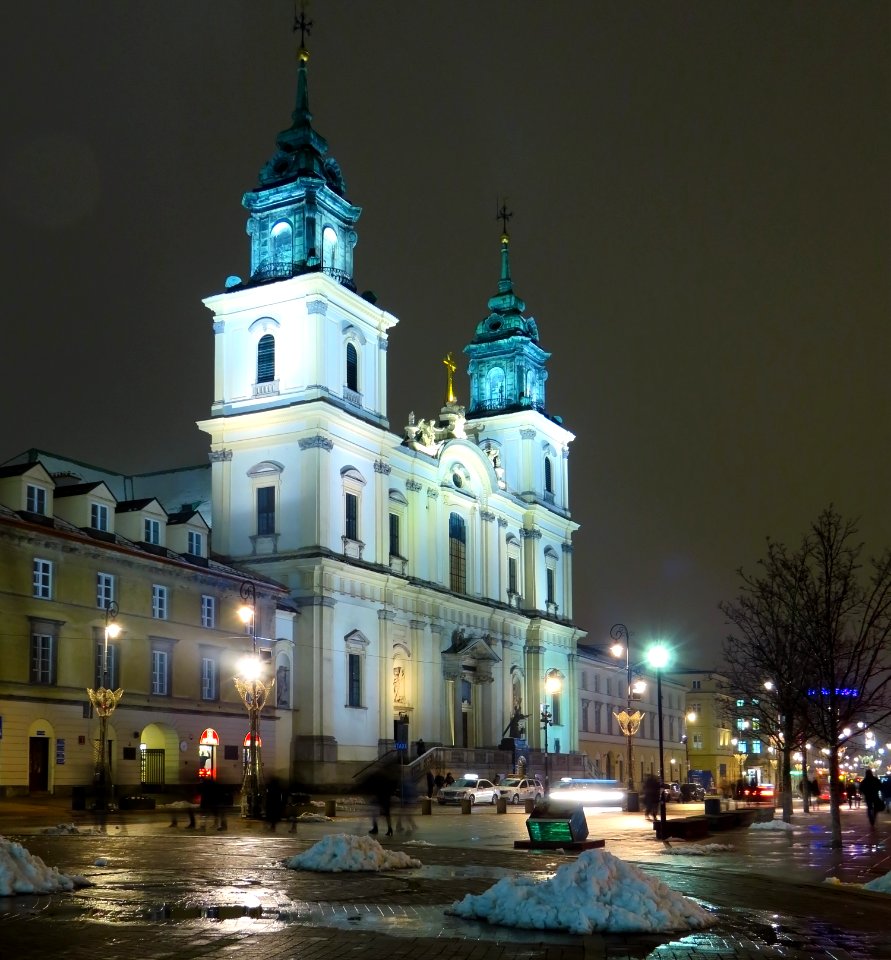 Bazylika Świętego Krzyża w Warszawie 03