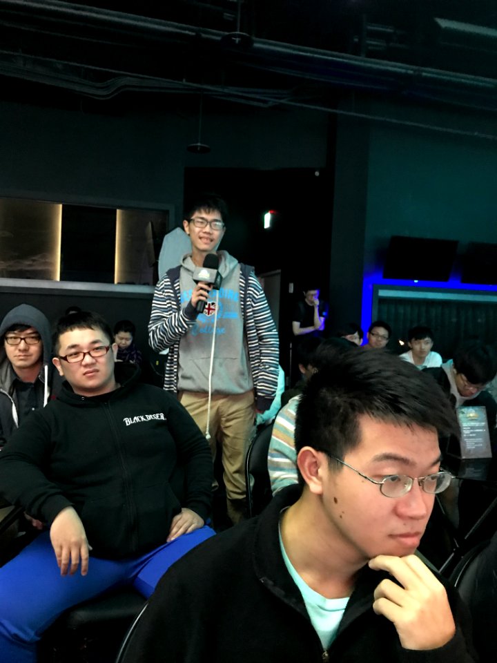 Adventurer Asking Questiion about Future of Hearthstone 20180407