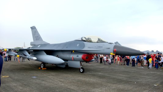ROCAF F-16A 6637 Display at Hsinchu Air Force Base Apron 20151121