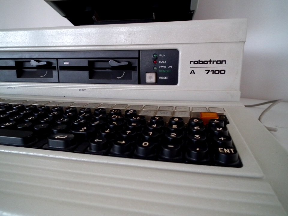 Robotron A 7100 Bild 02