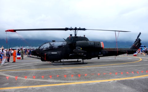 ROCA AH-1W 530 Display at Hualien Air Force Base 20160813a