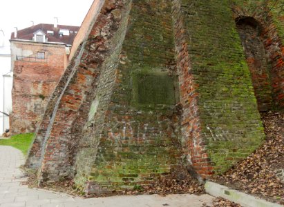 Warszawa skwer S. Orgelbranda (06)