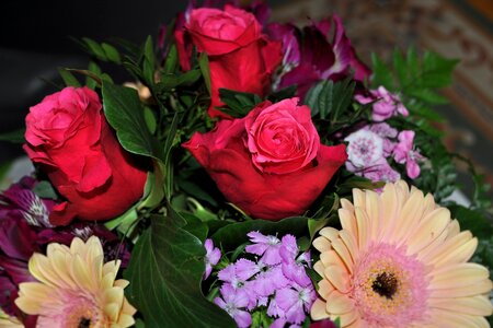Petal floral bouquet