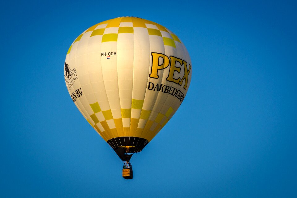 Balloon hot air balloon ride flying