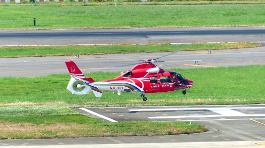ROC NASC AS365 NA-101 Landing down Taipei Songshan Airport 20160821b