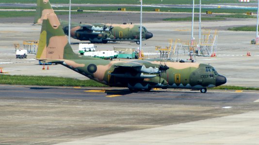 ROCAF C-130H 1307 Taxiing at Songshan Air Force Base 20160924