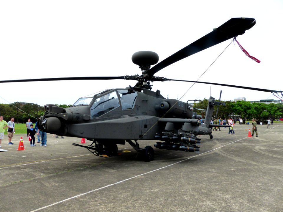 ROCA AH-64E 816 Display at Hukou Camp 20140329