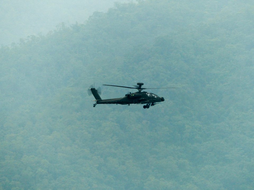 ROCA AH-64E 802 Flight over Hongchailin Camp 20161224a