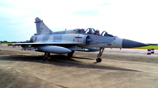 ROCAF Mirage 2000-5DI 2060 Display at Chiayi AFB Apron 20120811b