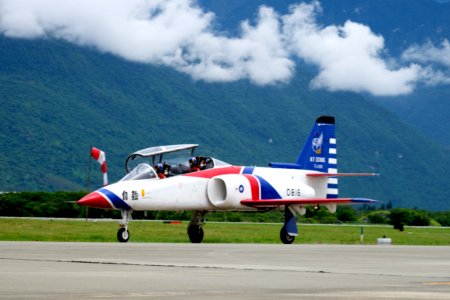 ROCAF Thundertigers AT-3 0816 Taxiing at Hualien Air Force Base Apron 20160813