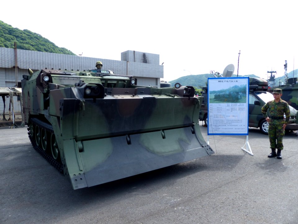 ROCA M9 ACE Display at No.11 Pier of Zhongzheng Naval Base 20130504