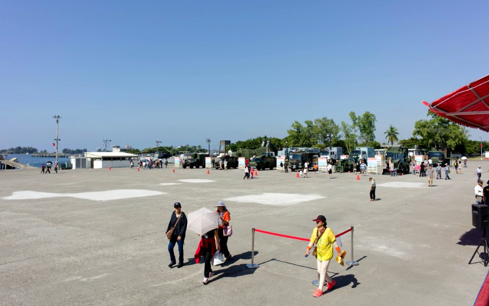 ROCN Vehicles Display at Navy Fleet Command Ground 20141123a
