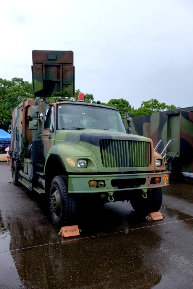 ROCA Point Defense Array Radar System Truck Display at Chengkungling Ground 20150606a