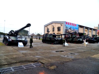 ROCA Tanks and Self-propelled Howitzers Display in Front of Turret Classroom 20130302b