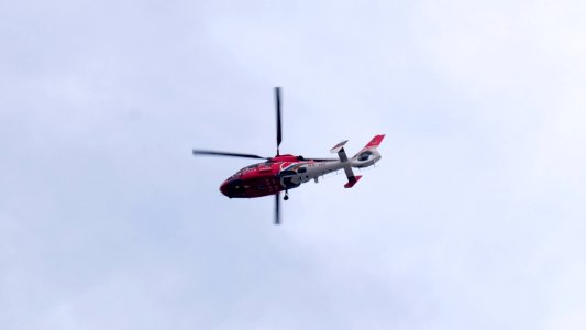 ROC NASC AS365 NA-101 Flight over Xindong Street, Songshan District, Taipei 20150810