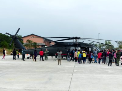 ROCA UH-60M 912 Display at Hongchailin Camp 20161224a
