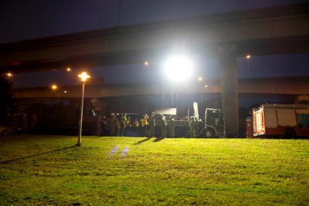 ROCA TSL-8000 Light Trailer Carried on Truck Lighting in Night 20150204