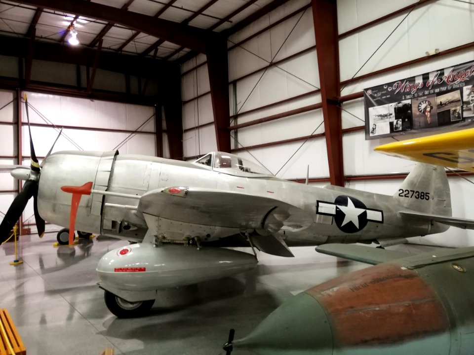 Republic YP-47M-RE Thunderbolt ‘227385’ (N27385) (25489910536)