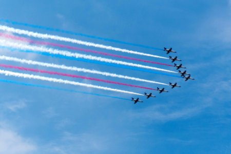 ROCAF Thundertigers Flight over ROCMA by V-Shape Formation 20140531b