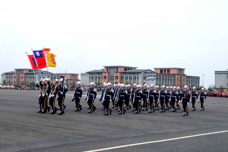 ROCA Honor Guards Leaving Hongchailin Camp Ground in Morning 20161224