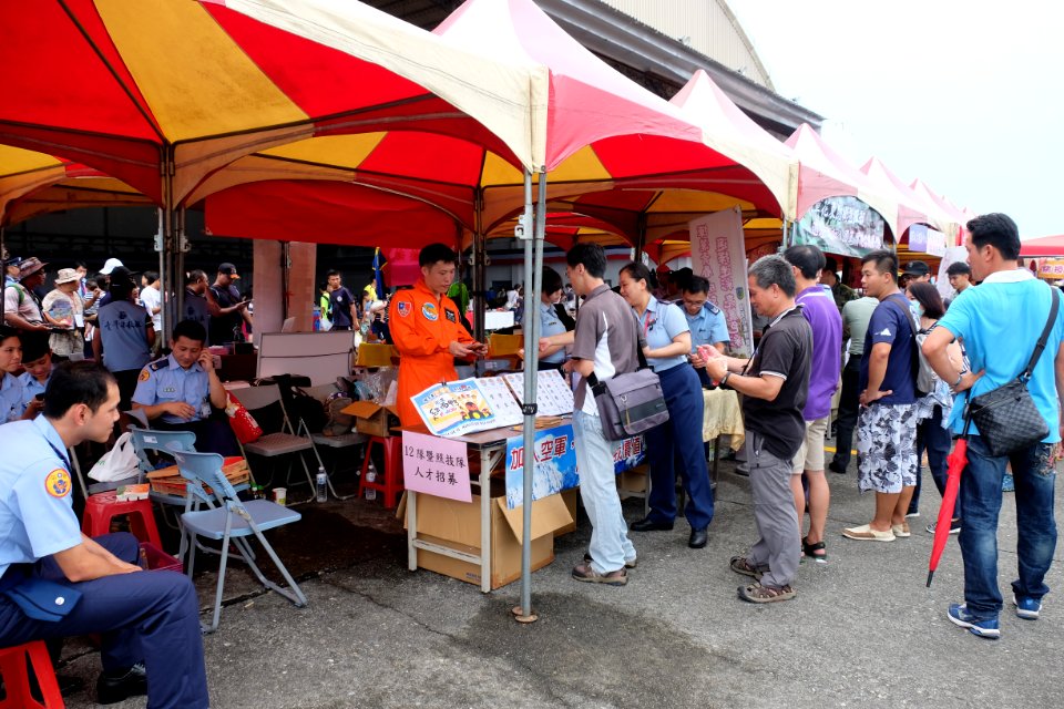 Recruitment and Gift Booth of 401st Wing, ROCAF in Hualien AFB Open Day 20160813