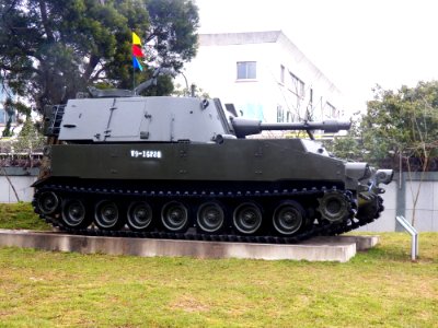 ROCA M108 howitzer in Armor School Side View 20130302