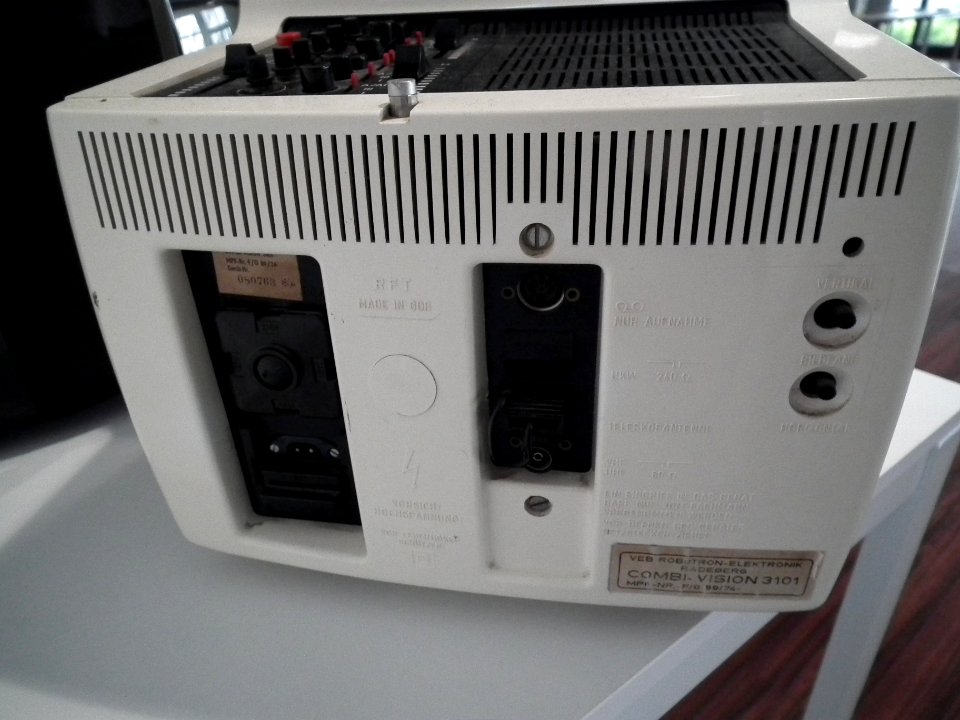 Robotron Television sets 03