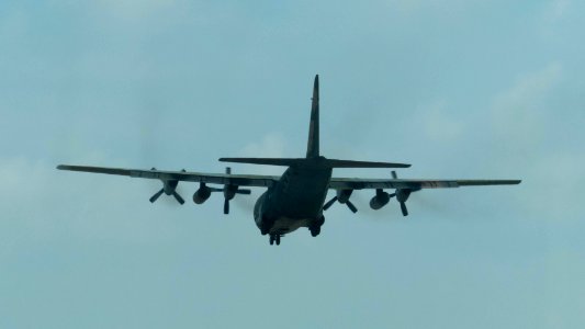 ROCAF C-130H Final Approach in Ching Chuang Kang Air Force Base 20140719