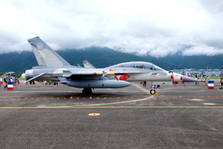 Right View of ROCAF F-CK-1B 1614 at Hualien AFB Apron 20160813